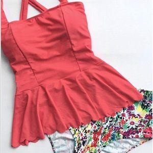 Cute Cupshe 2 piece swimsuit, tankini, size Large